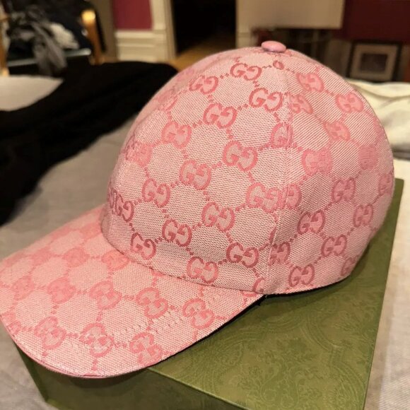 Gucci Pink Baseball Cap unisex - Picture 1 of 4